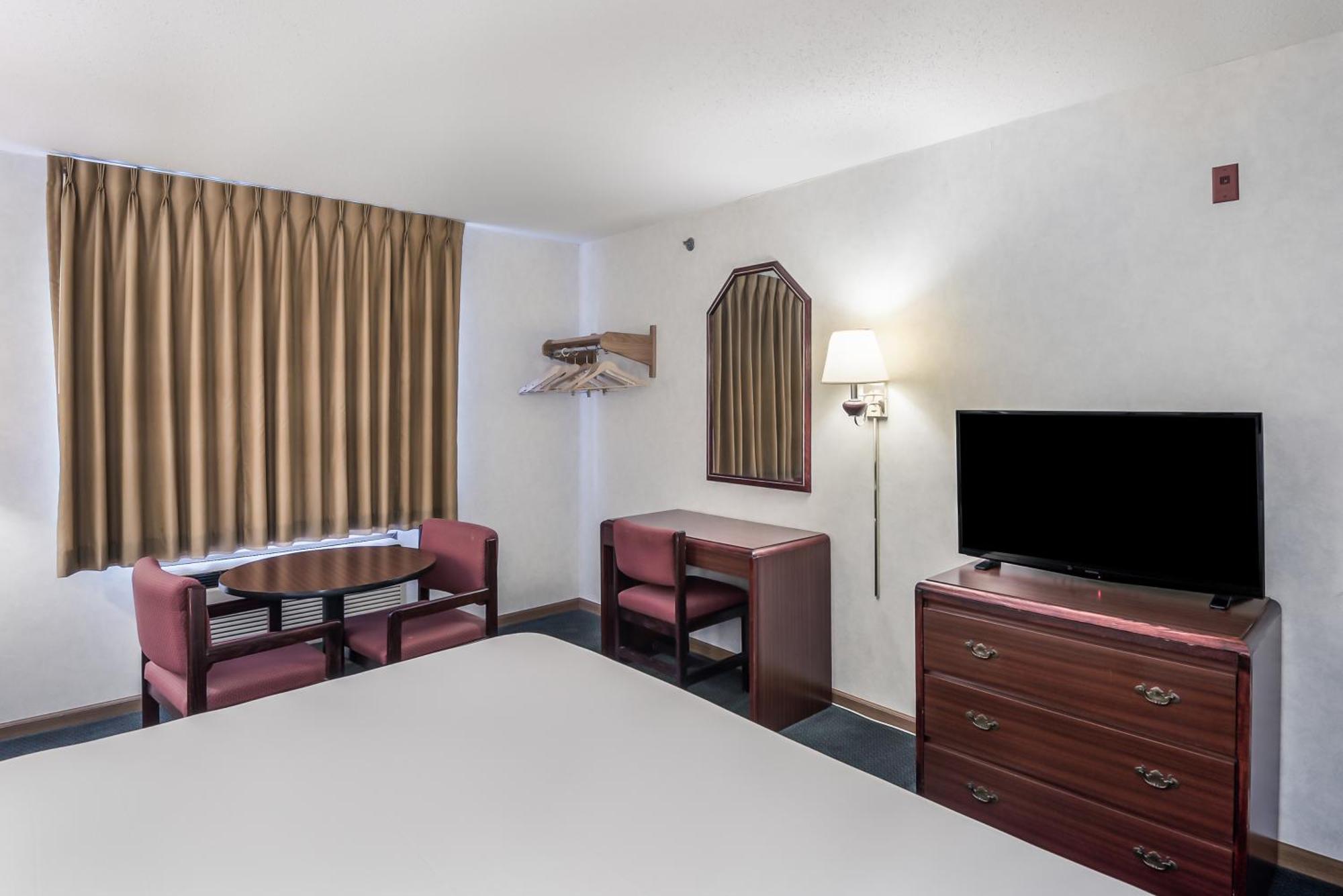 Americas Best Value Inn-Wenona Exterior foto